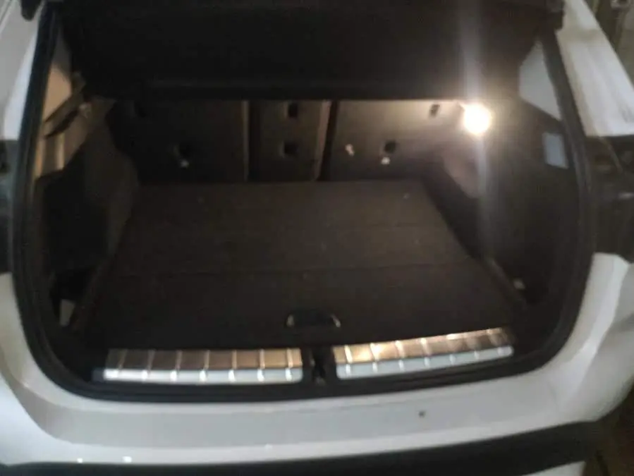 بي إم دبليو X1 2021 sDrive25Li إصدار رائد