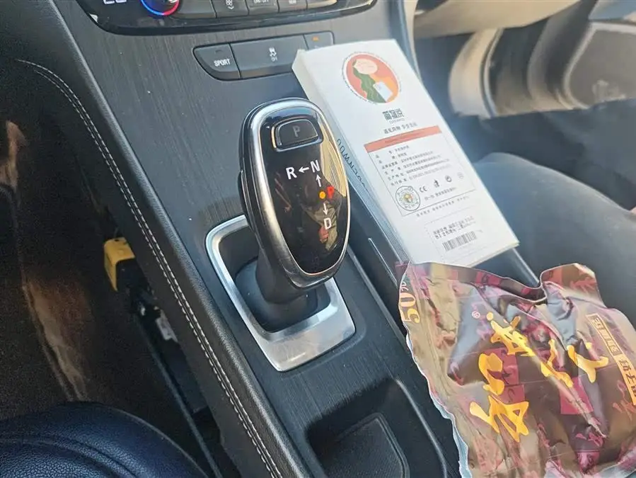 بيوك لاكروس 2021 652T الفاخرة