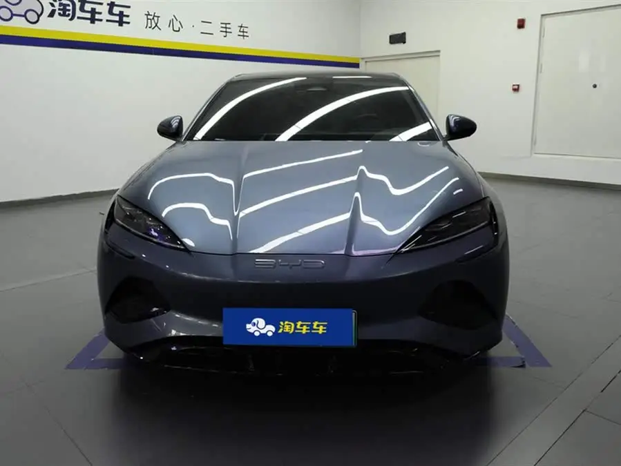 سيلاين 2022 طراز 700 كم النسخة الطويلة المدى للدفع الخلفي