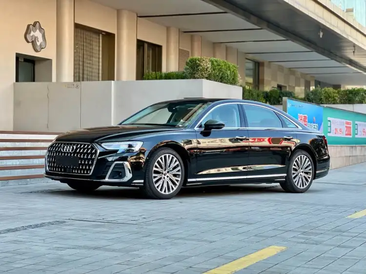 Audi A8 2025 Model A8L 50 TFSI quattro Selection