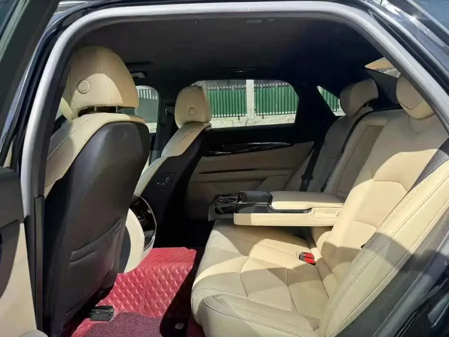 Cadillac CT6 2021 28T Fashion Edition