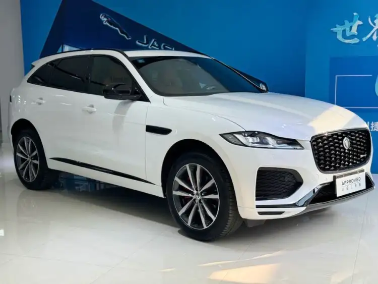 Jaguar F-PACE 2024 P250 R-Dynamic SE