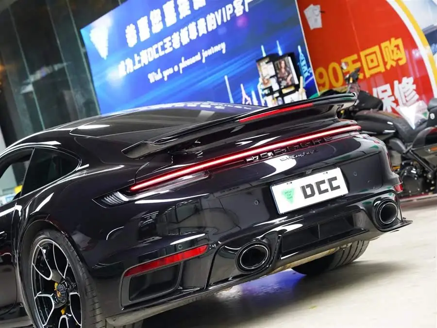 Porsche 911 2022 Turbo S 3.7T