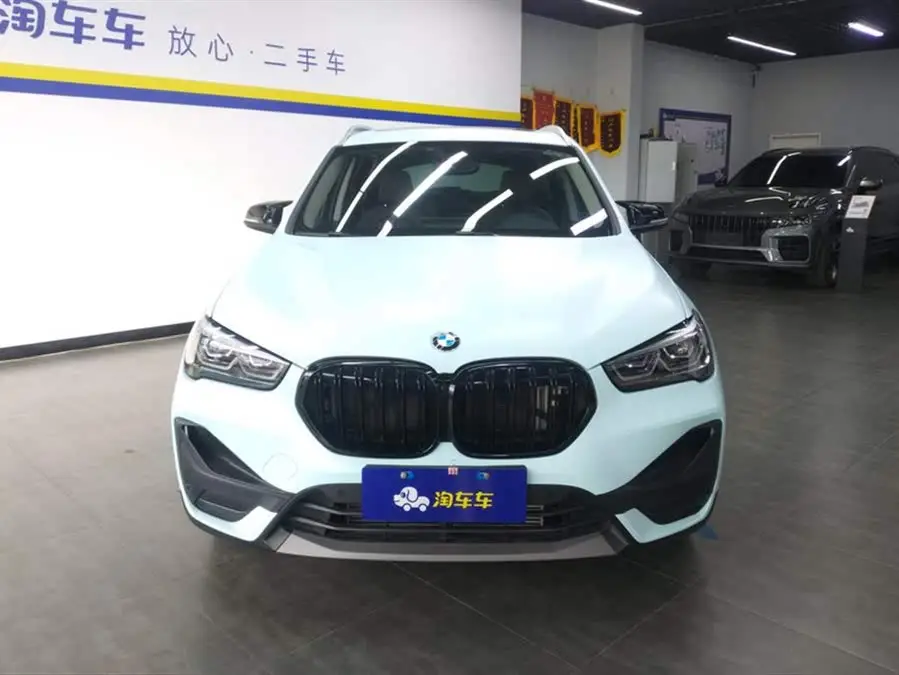 BMW X1 2022 sDrive25Li Leading