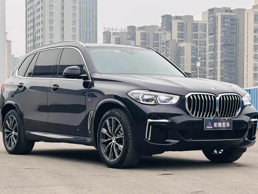 BMW X5 2022 xDrive 30Li Luxury M Sport Package