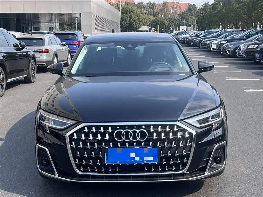 Audi A8 2024 A8L 55 TFSI quattro Flagship