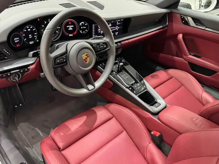 Porsche 911 2020 Carrera 3.0T