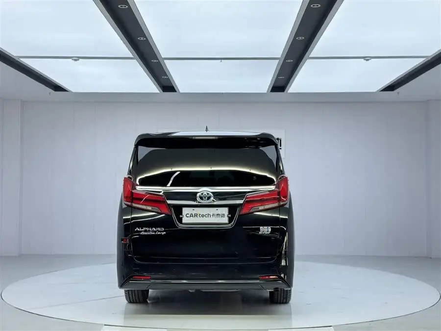 إلفارد 2021 هايبرد 2.5 لتر فئة برايم