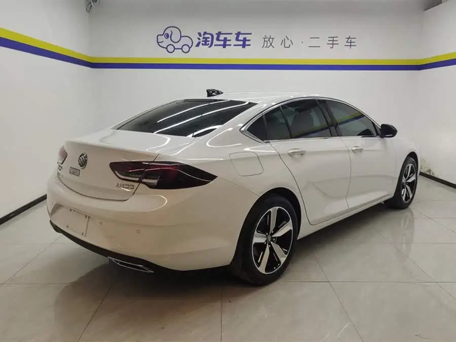 بيوك ريجال 2020 552T الفاخرة