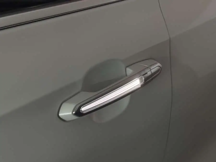 Cadillac XT4 2020 28T FWD Premium