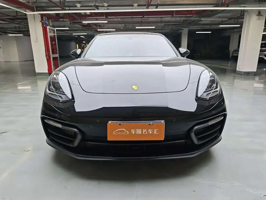 2023 Panamera Executive Platinum 2.9T