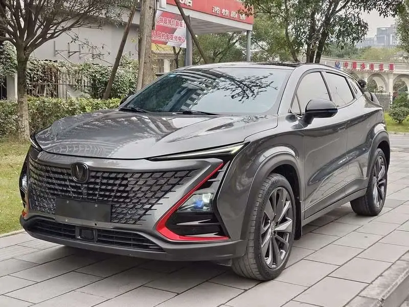 شانغهاي UNI-T 2020 1.5T فاخر