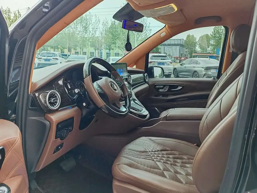 Vito 2021 2.0T Business Edition 7-seater