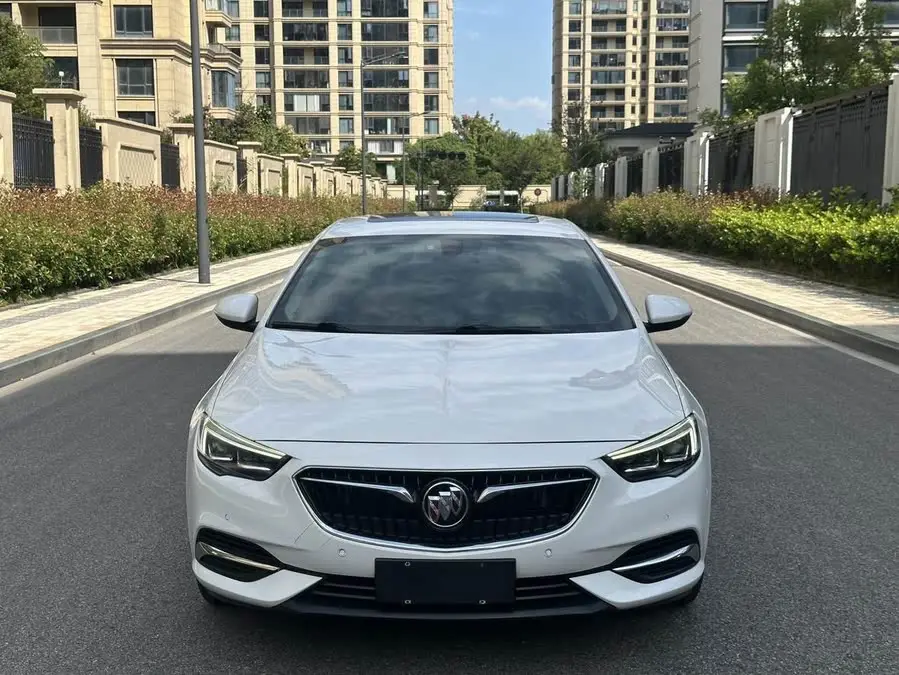 2019 بويك ريجال 20T الطراز النخبوي الوطنية VI