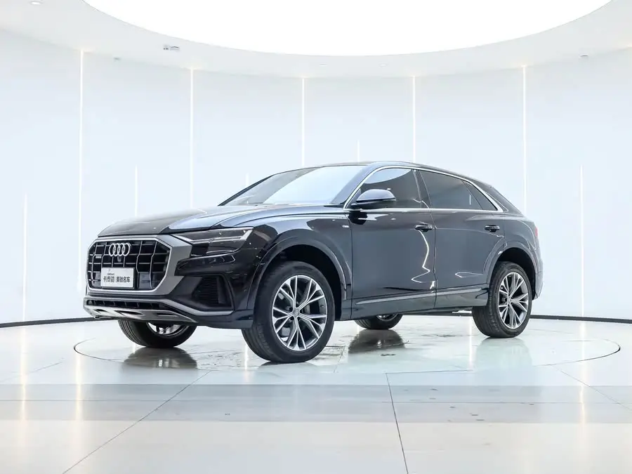 أودي Q8 2019 55 TFSI الفاخرة الديناميكية