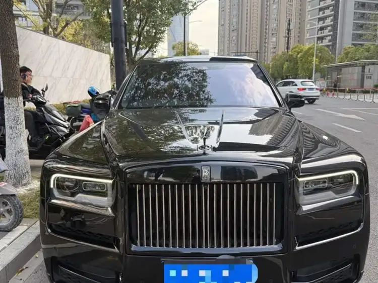 Cullinan 2018 5-seater