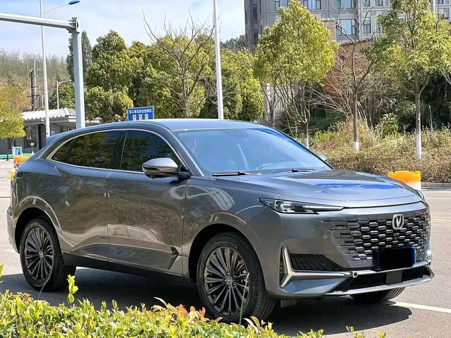 شانجان UNI-K 2021 2.0T الفاخرة