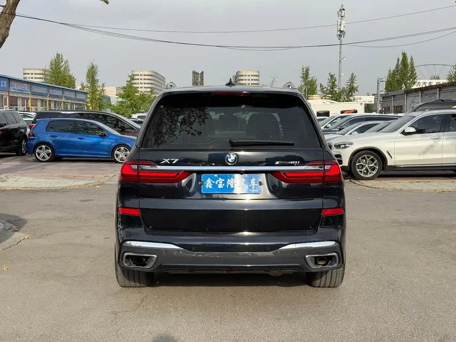 بي إم دبليو X7 2020 xDrive40i حزمة M الرياضية