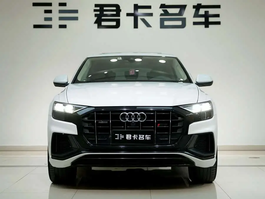 أودي Q8 2019 55 TFSI الفاخرة الديناميكية