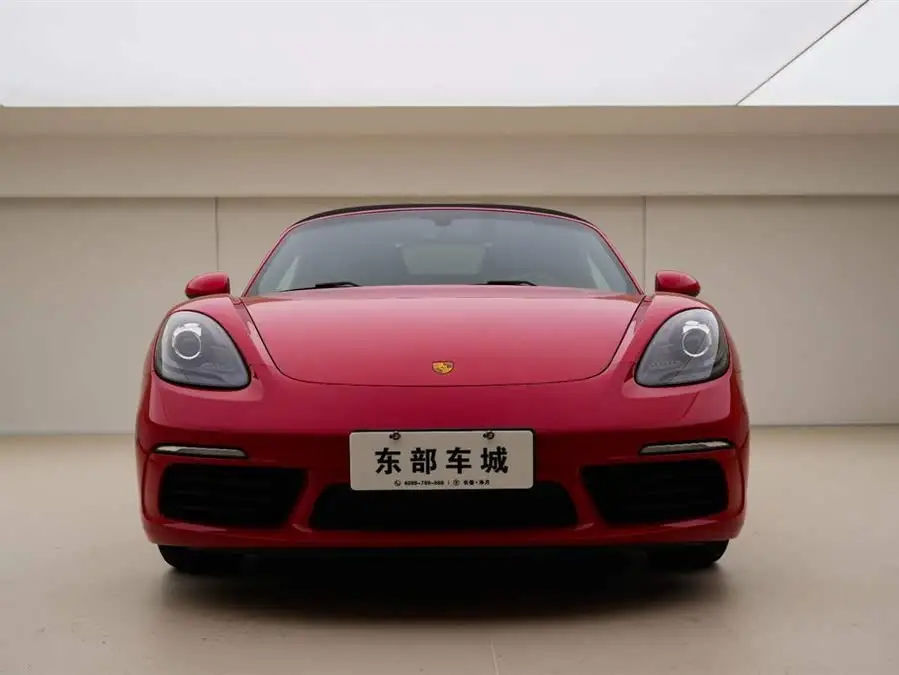 Porsche 718 2020 Model Boxster 2.0T