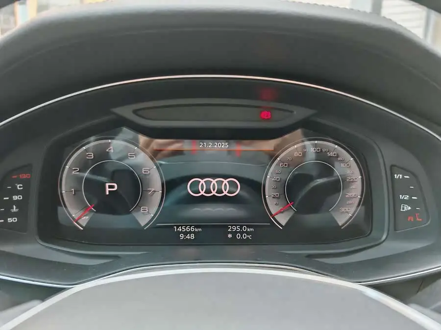 Audi A7 2023 45 TFSI Premium