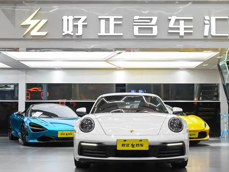 Porsche 911 2023 Carrera 3.0T