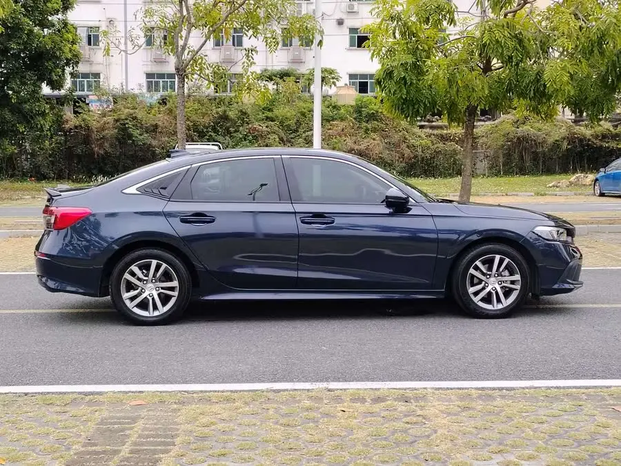 Civic 2023 240TURBO CVT Dynamic C-Special Edition