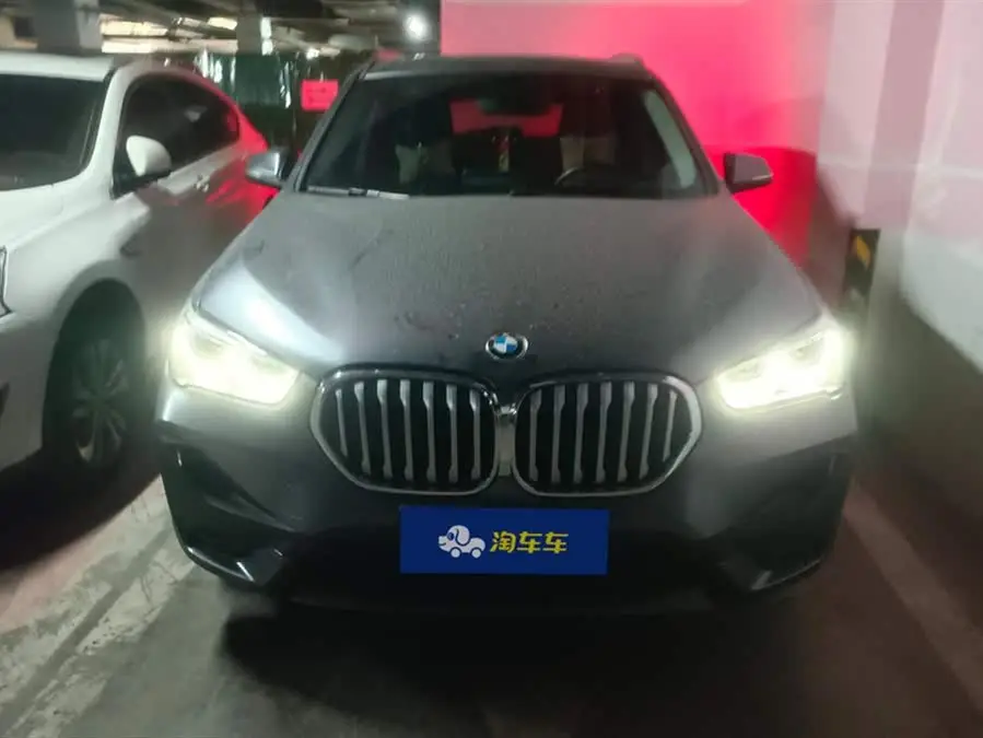 BMW X1 2021 sDrive25Li Leading Edition