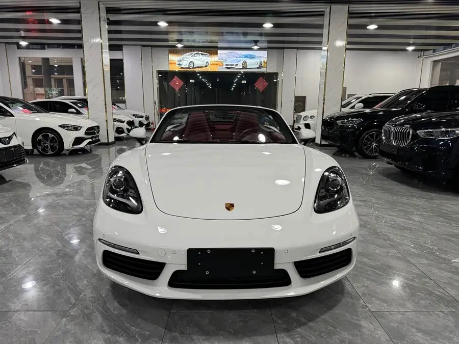 Porsche 718 2022 Boxster 2.0T