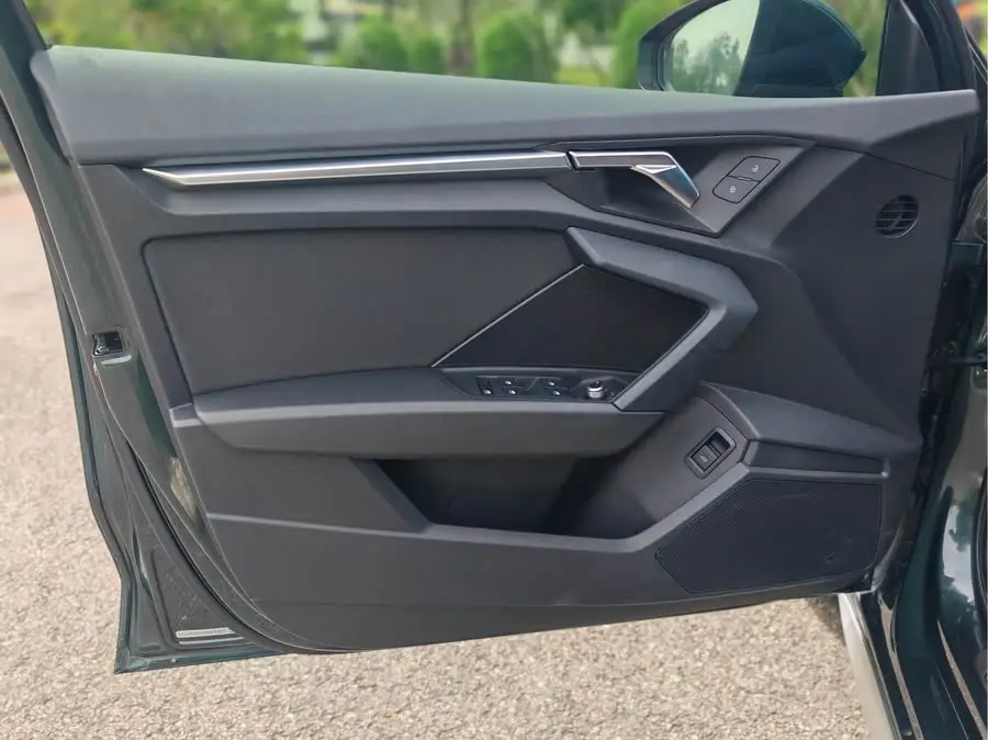 أودي A3 2022 سبورت باك 35 TFSI طراز الدخول الرياضي