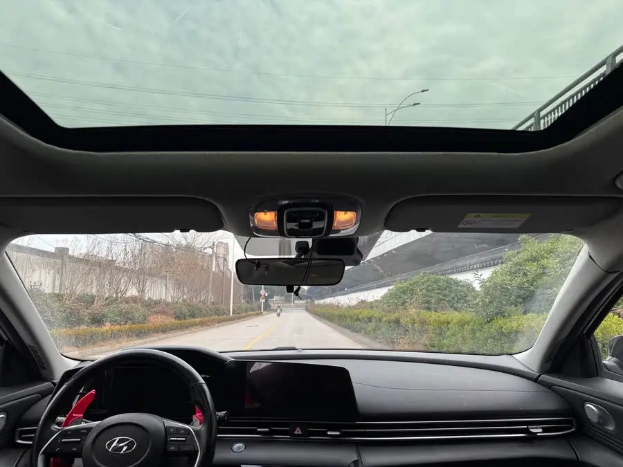 Elantra 2021 1.5L CVT GLS Leading Edition