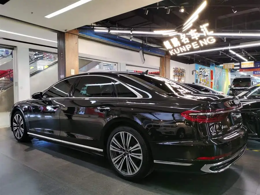 Audi A8 2024 A8L 45 TFSI quattro Luxury