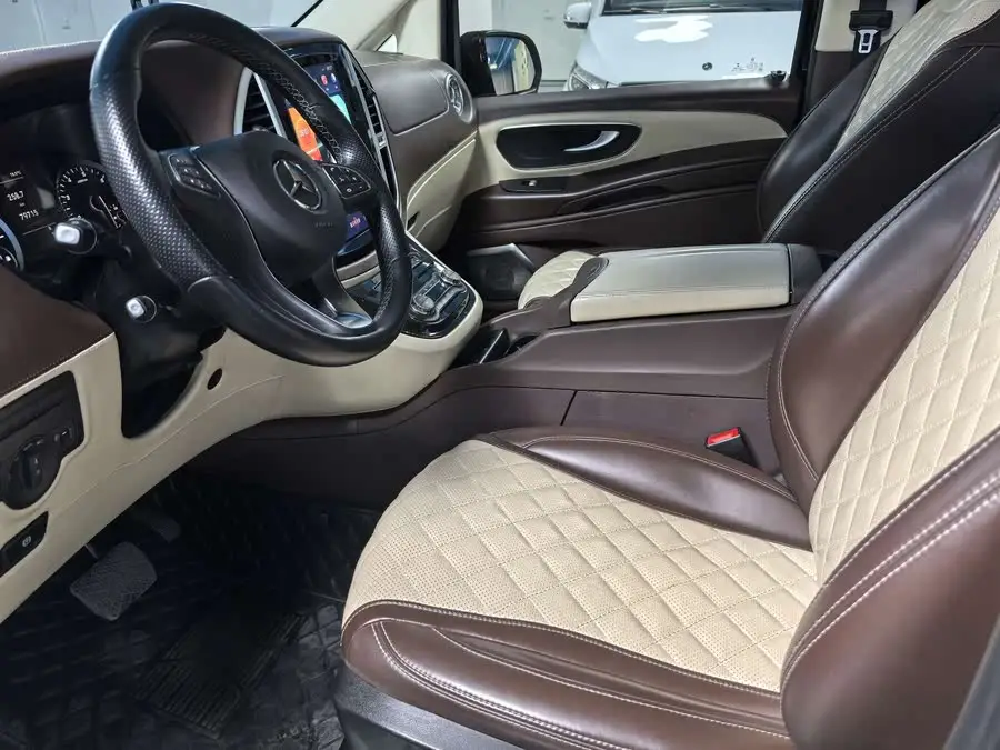 Vito 2021 2.0T Business Edition 7-seater