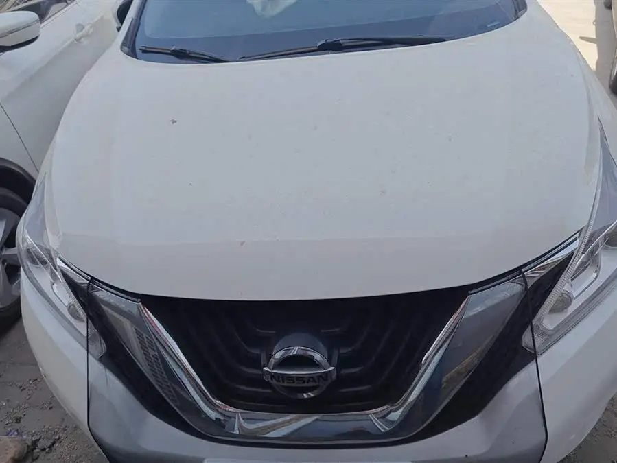 لوﻻن 2019 2.5L XL إصدار فاخر ذكي بالدفع الثنائي وفق المعايير الوطنية V