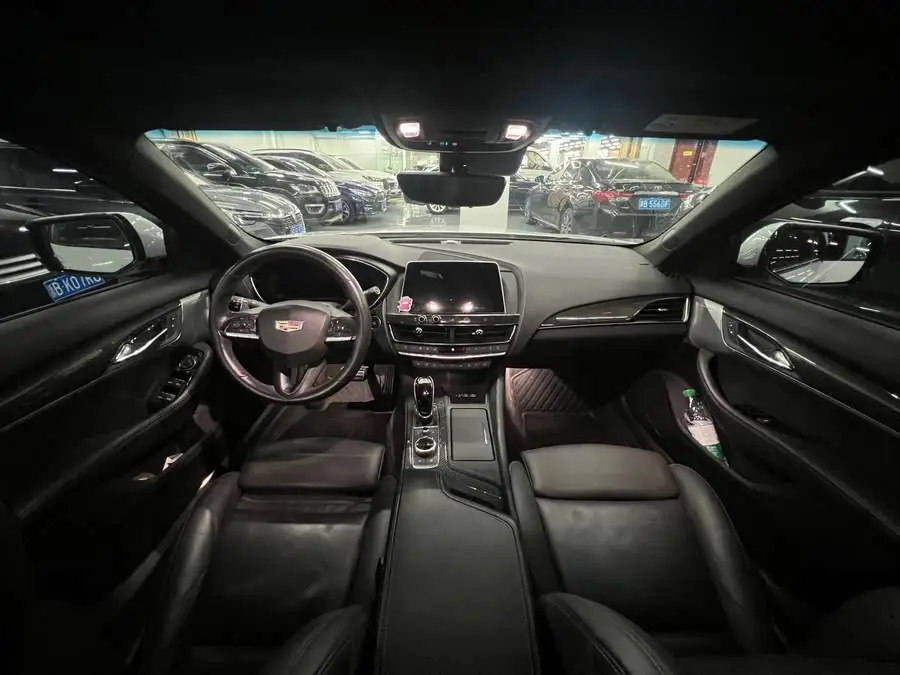 كاديلاك CT5 2021 28T بلاتينوم سبورت