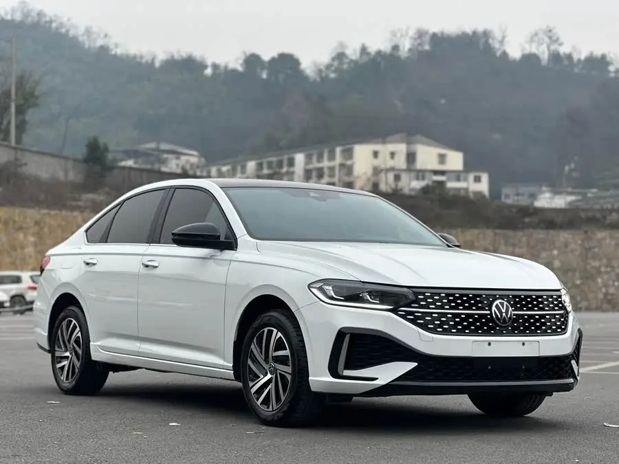 Lavida 2024 1.5L Automatic Full Version