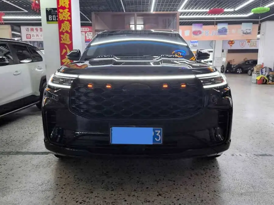 مستكشف 2023 نسخة EcoBoost 285 دفع رباعي بلس 6 مقاعد