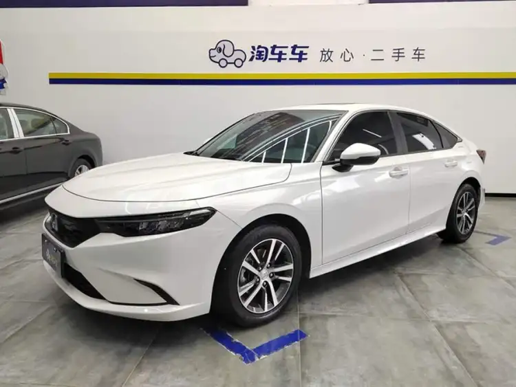 2023 Model 240 TURBO CVT Leading Edition