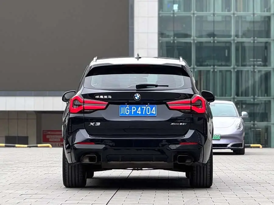 BMW X3 2022 xDrive30i Leading Model M Dark Night Package