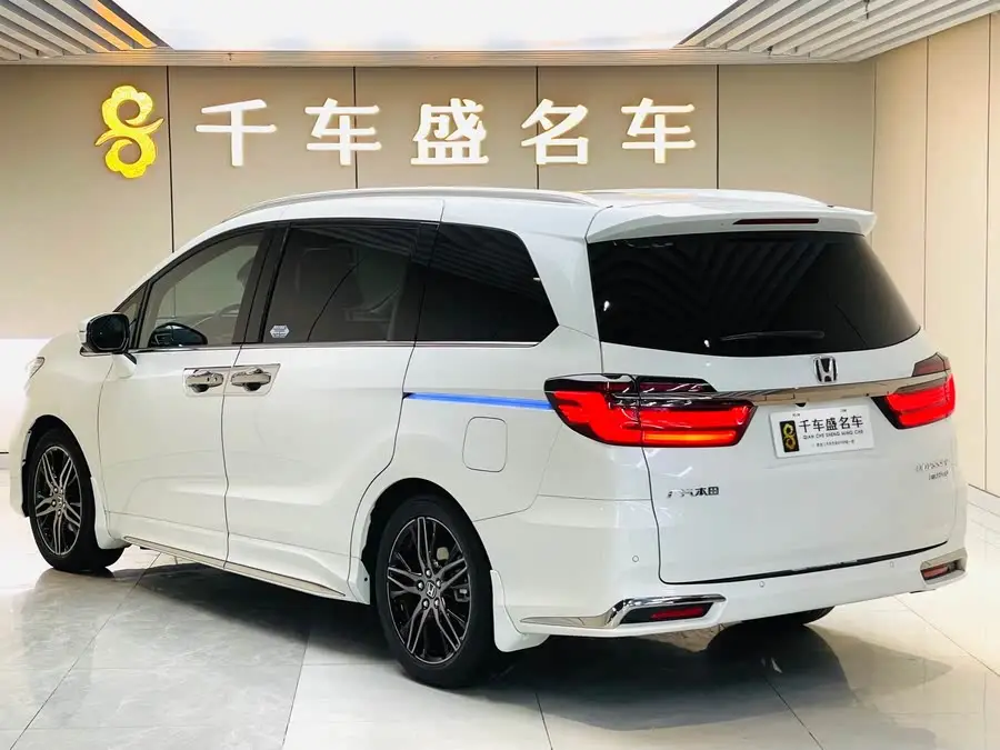 2022 Odyssey 2.0L e:HEV Sharp Edition
