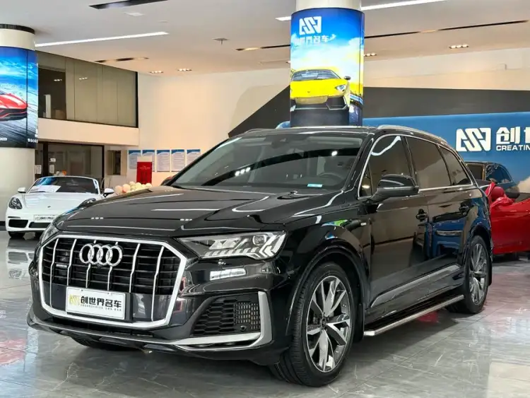 Audi Q7 2023 45 TFSI quattro S line Sport