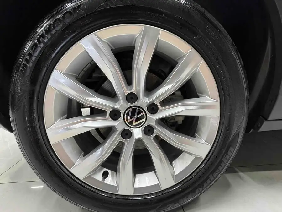 T-ROC 2022 Model 280 TSI DSG Front-Wheel Drive Elite PLUS