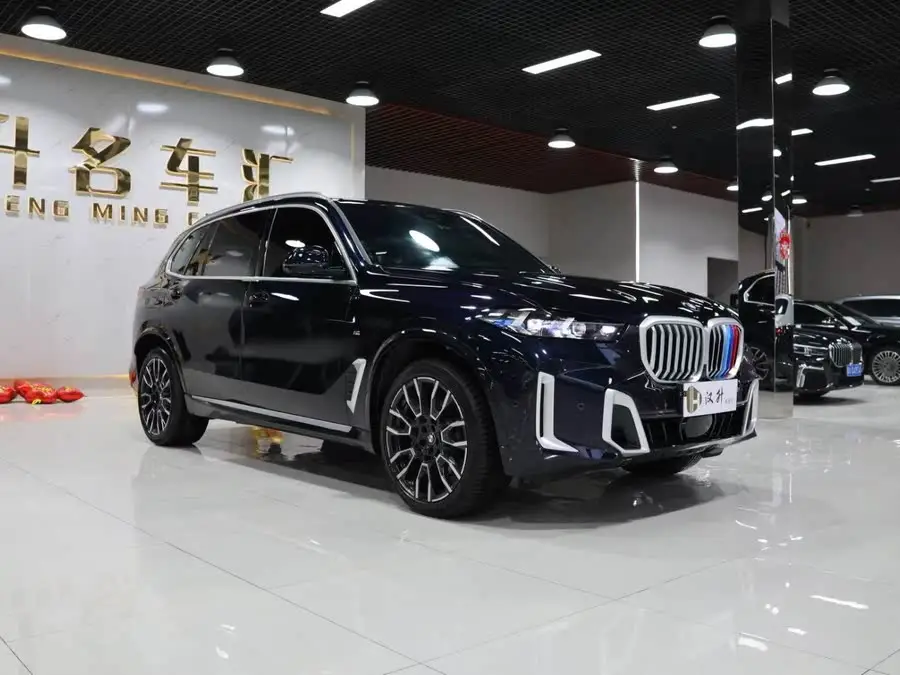 بي إم دبليو X5 2023 xDrive 40Li حزمة م Sport