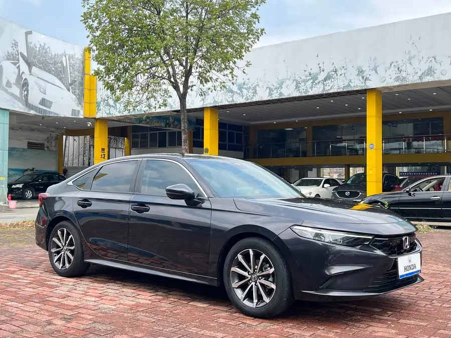 2023 Model 240TURBO CVT Luxury Edition