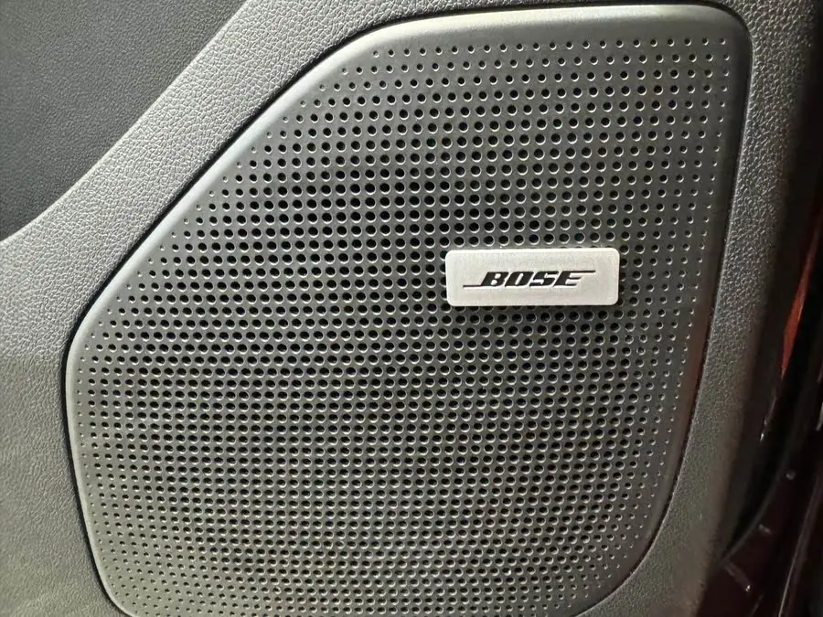 القرن 2023 نسخة يونس 2.0T بسعة ستة مقاعد