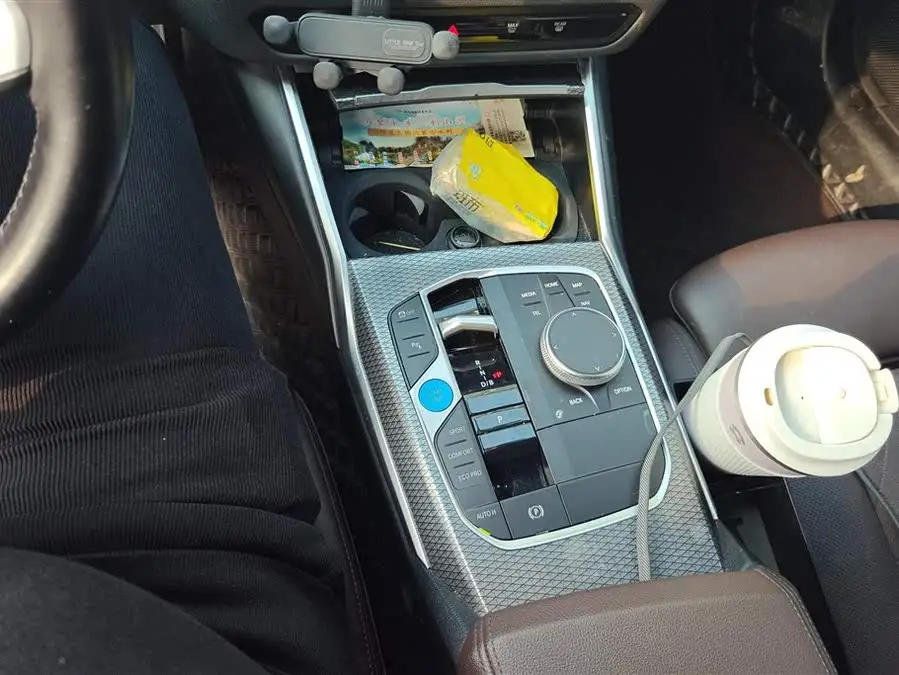 بي إم دبليو i3 2023 eDrive 40 L حزمة الليل