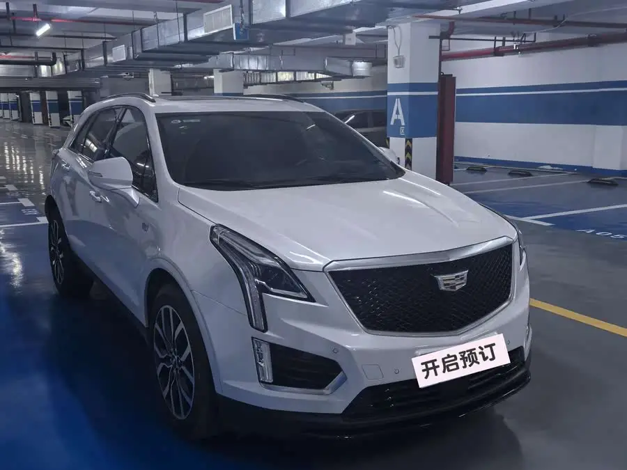 كاديلاك XT5 2023 2.0T دفع رباعي فئة متميزة (الإصدار النهائي)