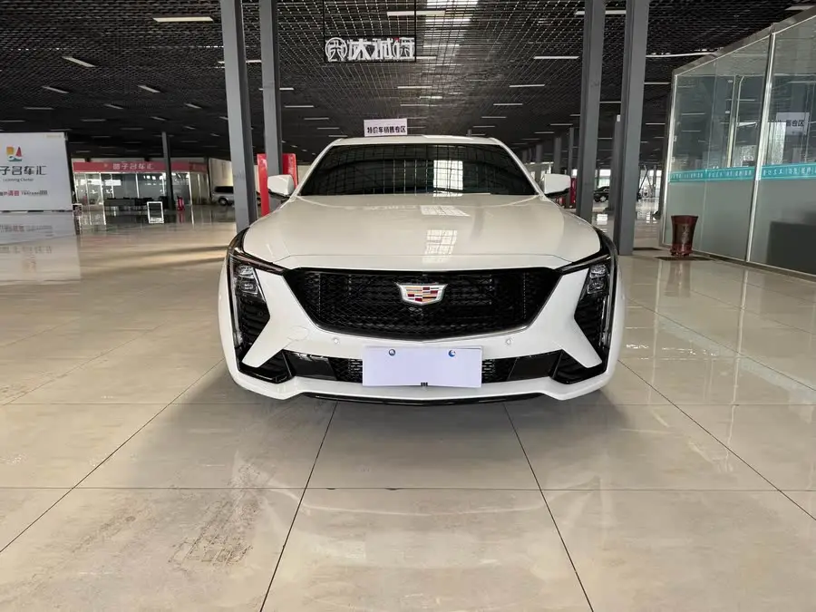 كاديلاك CT5 2024 28T بلاتينيوم