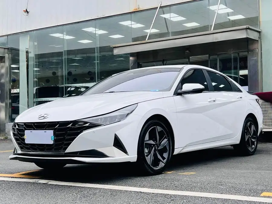 إيلانتر 2021 1.5L CVT LUX النسخة الفاخرة