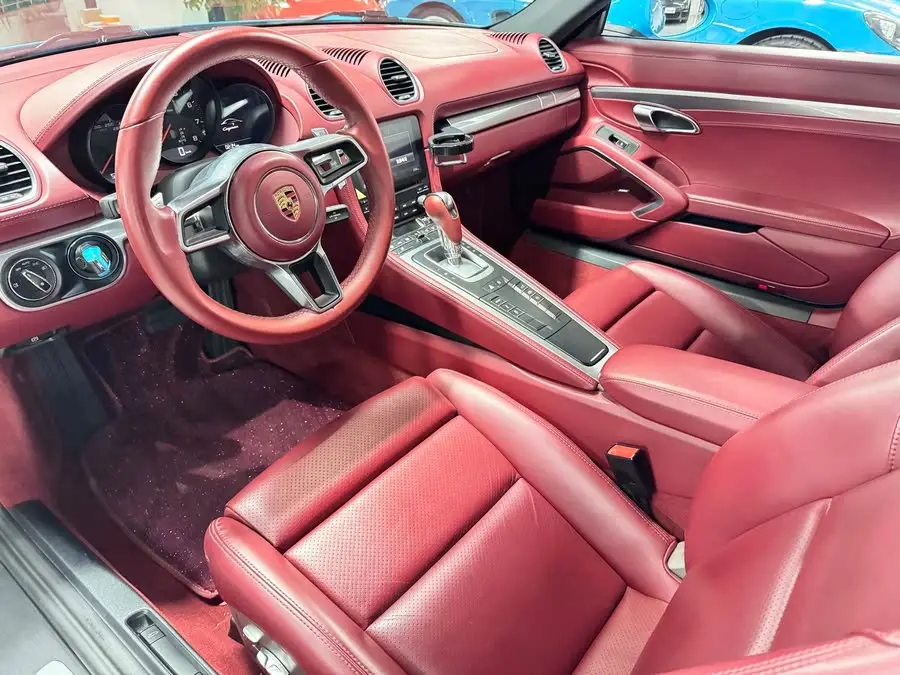 Porsche 718 2020 Cayman 2.0T